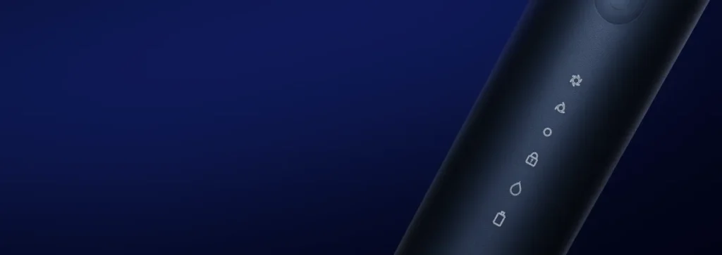 Xiaomi Mi Electric Shaver S700 Ξυριστική Μηχανή Προσώπου Επαναφορτιζόμενη (BHR5720EU) Ενδείξεις στο μεταλλικό σώμα της S700