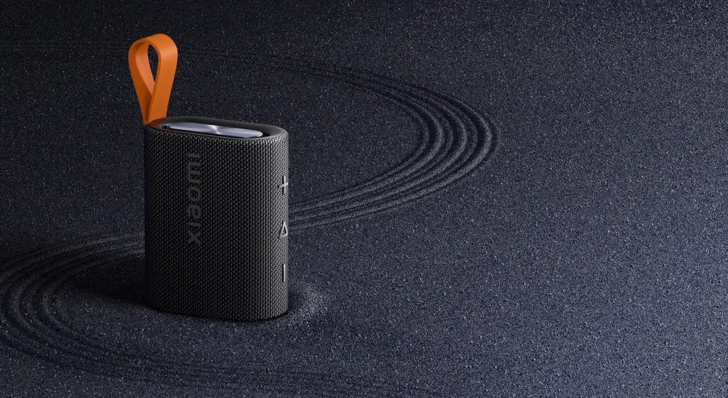 Xiaomi Sound Pocket Bluetooth Speaker Black (QBH4269GL) Μαύρο ηχείο Xiaomi Sound Pocket με το κορδόνι του