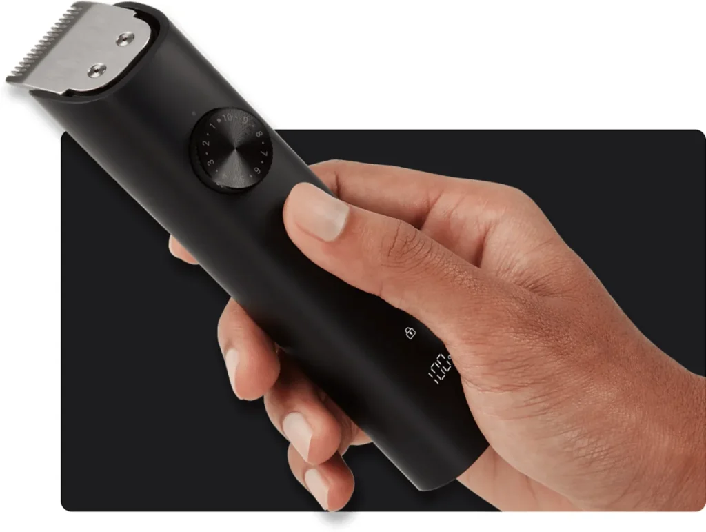 Xiaomi Mi Grooming Kit Pro Επαναφορτιζόμενη Κουρευτική Μηχανή Μαύρη (BHR6396EU) Το Grooming Kit Pro στο χέρι