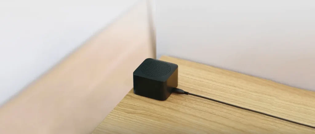 Το εσωτερικό κουδούνι (chime) του Xiaomi 3S στην πρίζα