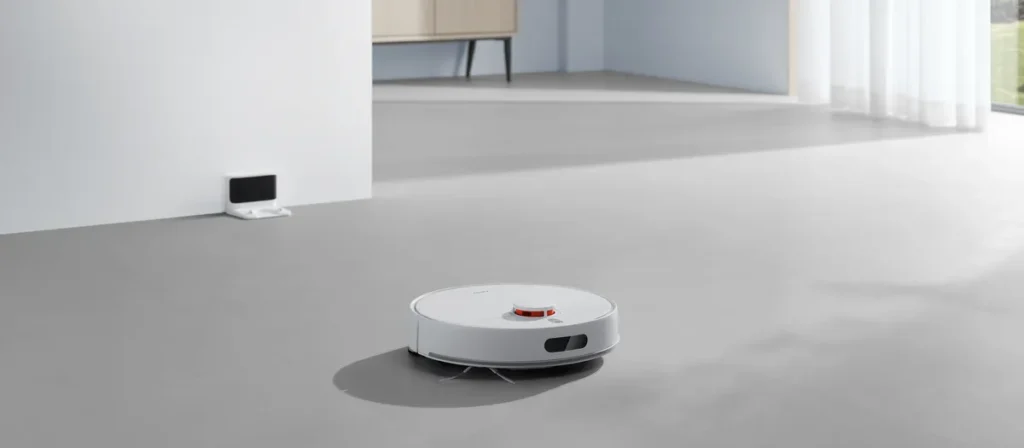Xiaomi Robot Vacuum S40C και βάση φόρτισης σε σαλόνι