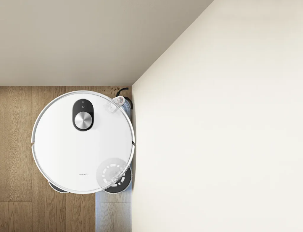 Xiaomi Mi Robot Vacuum 5 Σκούπα Ρομπότ με Wi-Fi White (BHR0834EU) Επεκτεινόμενη βούρτσα της Xiaomi Robot Vacuum 5 στη γωνία