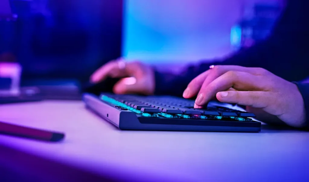 Logitech G515 Lightspeed TKL Wireless Gaming Keyboard Black (920-012538) Logitech G515 LIGHTSPEED TKL λεπτομέρεια