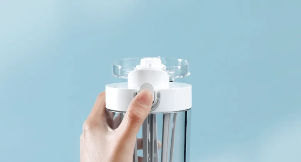 Xiaomi Tritan Water Bottle White (BHR8058GL) Κουμπί ανοίγματος καπακιού στο Xiaomi Tritan Water Bottle