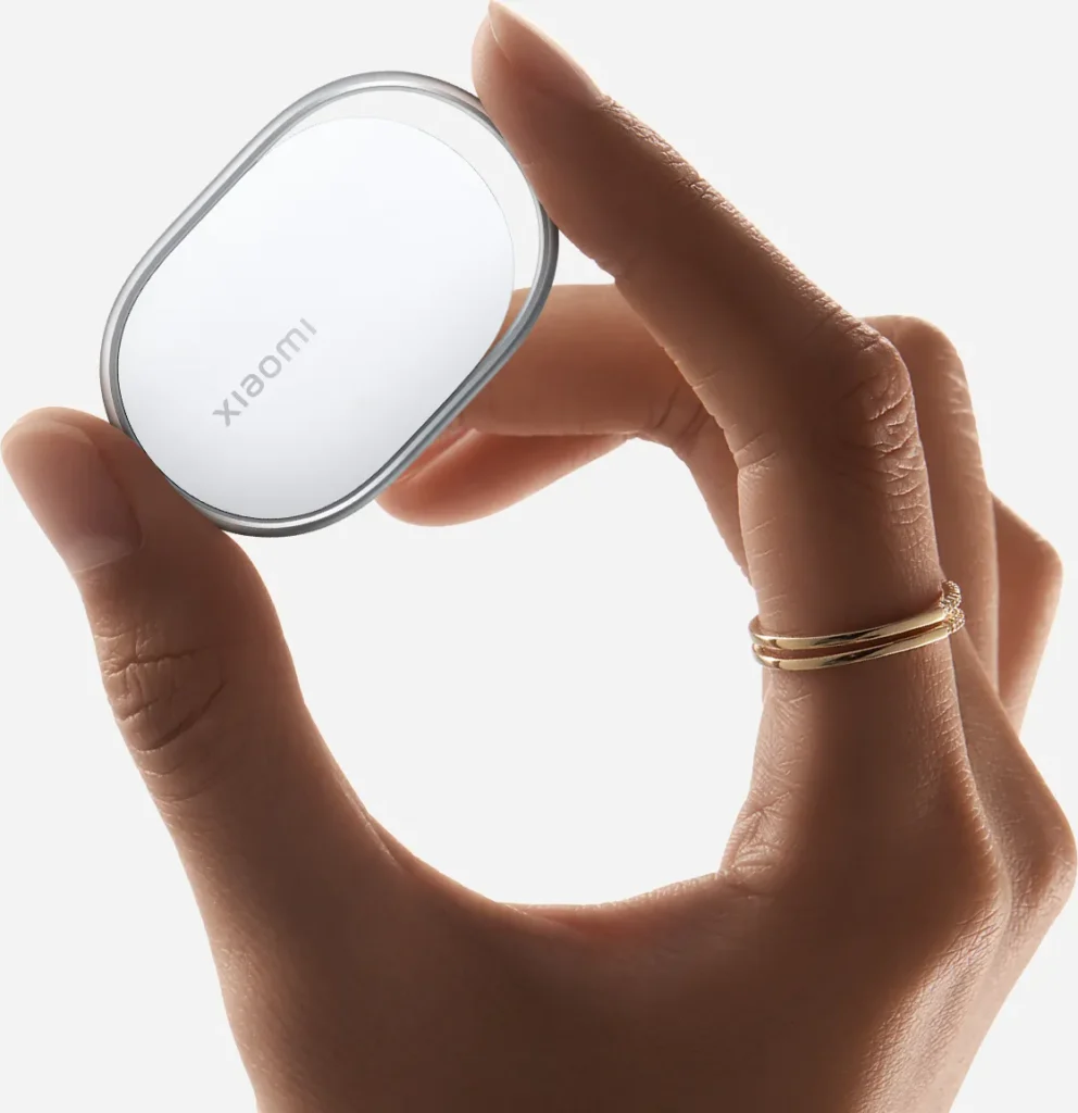 Xiaomi Tag στην παλάμη, βάρος 10 g