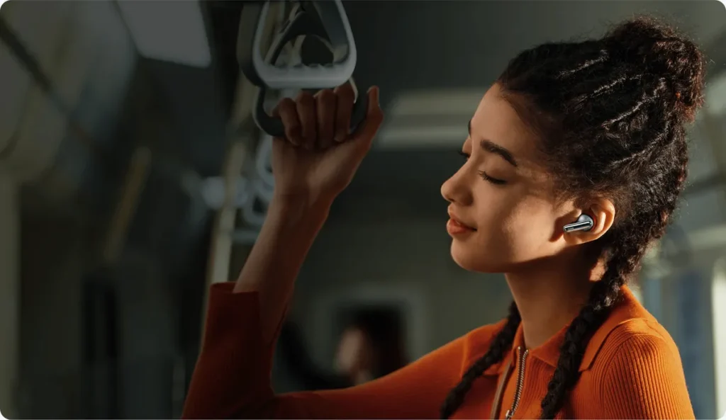 Χρήση ακουστικών REDMI Buds 8 Pro με ενεργή ακύρωση θορύβου στο μετρό