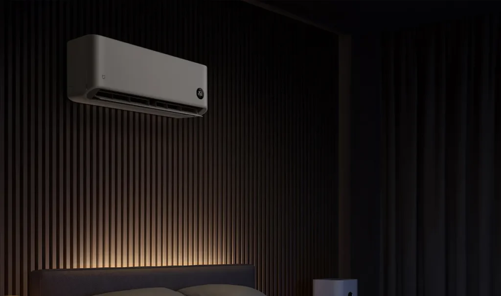 Xiaomi Mijia Eco Κλιματιστικό Inverter 18000 BTU A++/A+ με WiFi (BPE4565EU/BPE4566EU) Xiaomi Mijia Eco σε υπνοδωμάτιο τη νύχτα