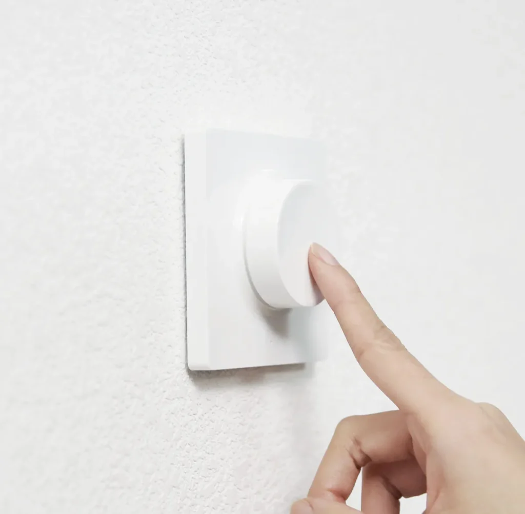 Πάτημα στον Yeelight Wireless Smart Dimmer