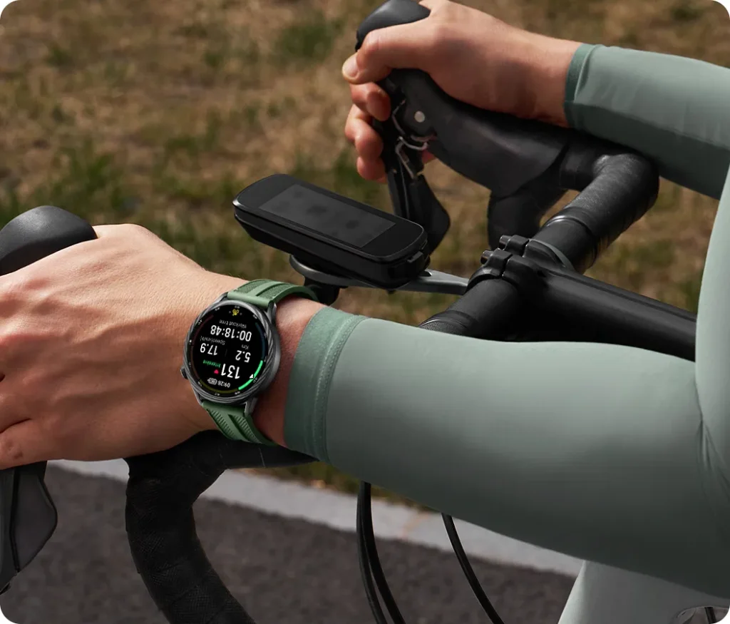 Xiaomi Watch S5 Jungle Green στην ποδηλασία