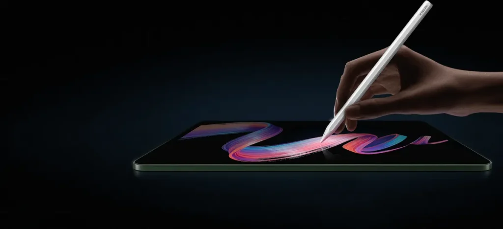 Xiaomi Focus Pen Pro White (BHR08RCGL) Xiaomi Focus Pen Pro σε χρήση πάνω σε tablet Xiaomi Pad